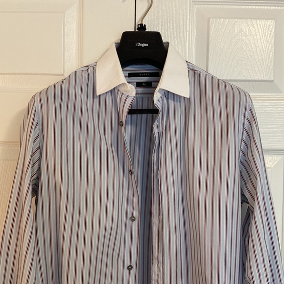 Authentique Gucci slim fit dress shirt size 15.5 (medium) - Picture 4 of 8